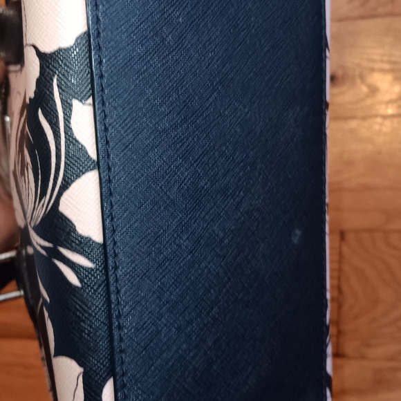 Kate Spade -  Black and Cream Floral Satchel - Picture 5 of 10